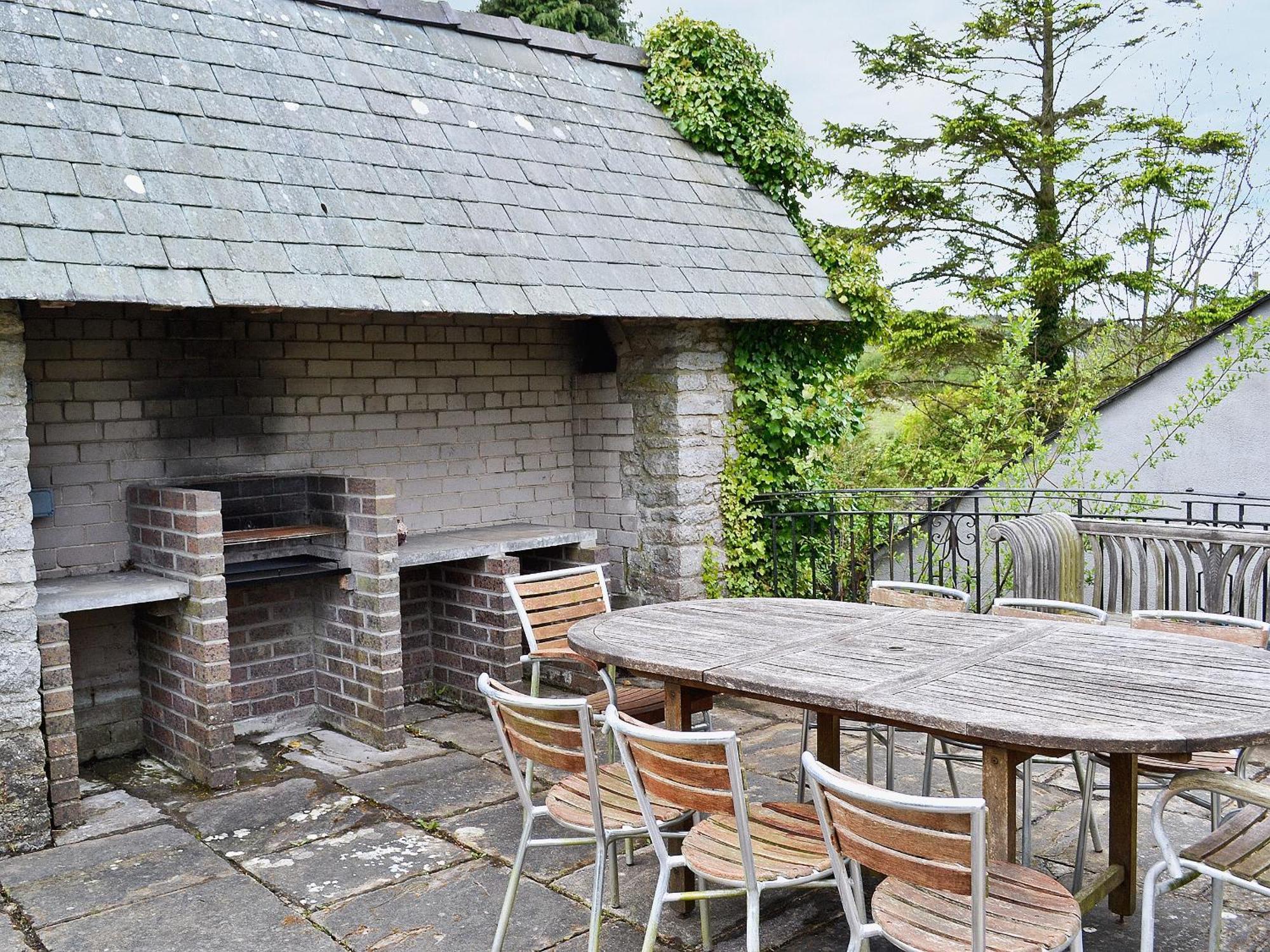 Wern Y Wylan Court Villa Llanddona Exterior photo